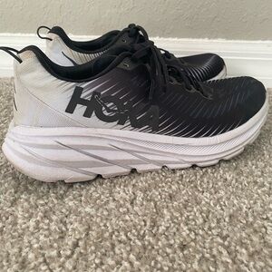 Hoka Rincon 3 size 8.5